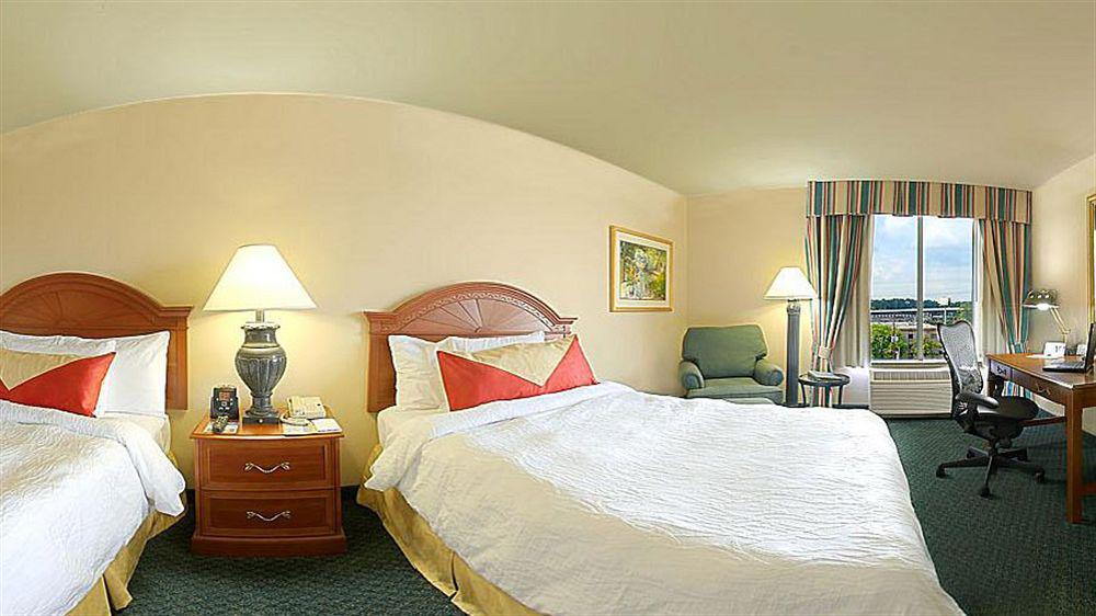 Hilton Garden Inn Baton Rouge Airport Εξωτερικό φωτογραφία