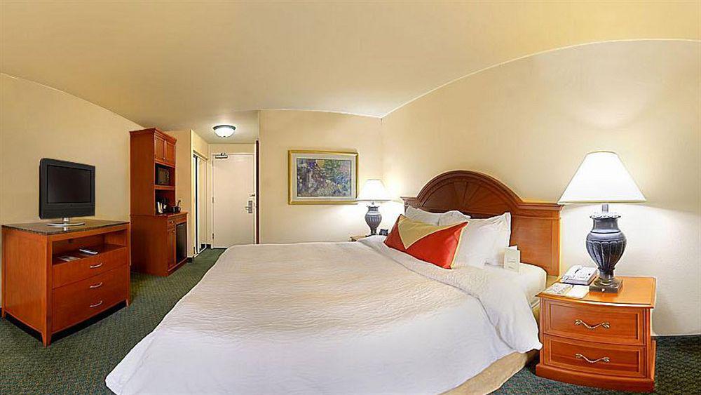 Hilton Garden Inn Baton Rouge Airport Εξωτερικό φωτογραφία